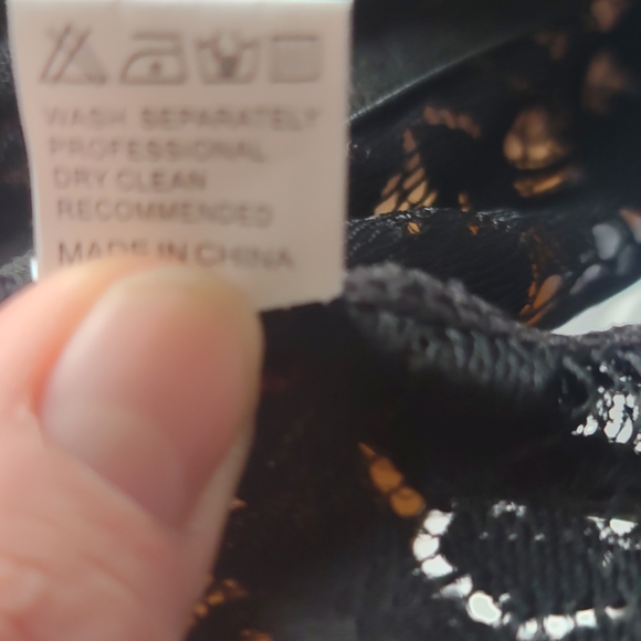 Black No Wire Lace Bra NWOT - Picture 6 of 6